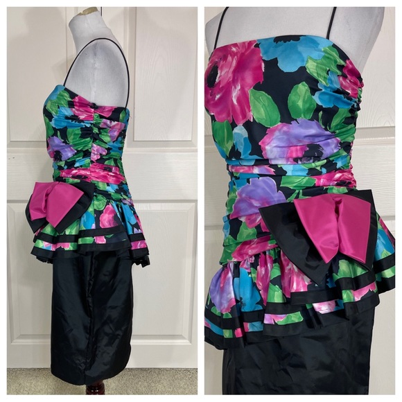 Vintage cocktail dress - Picture 2 of 8